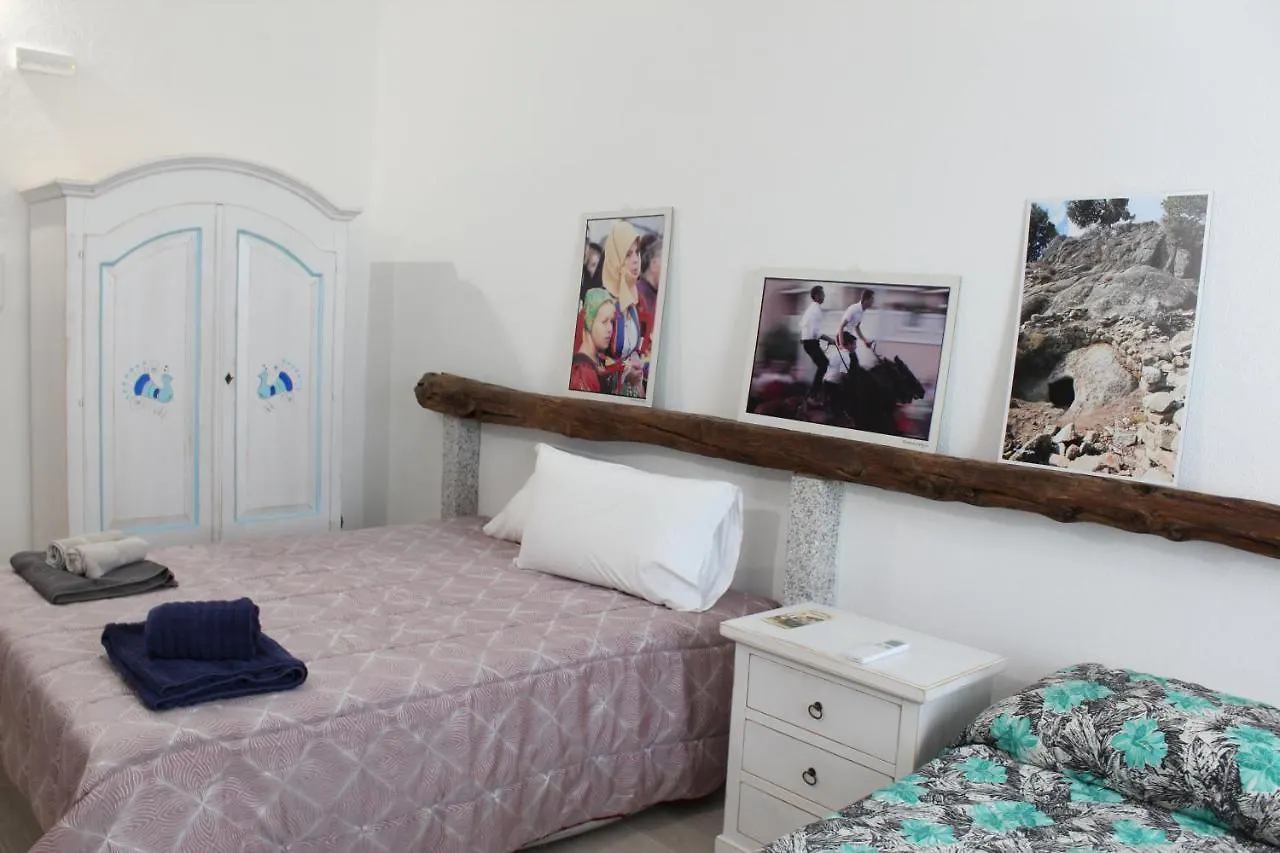 Pensión Bed And Breakfast Murales Orgosolo
